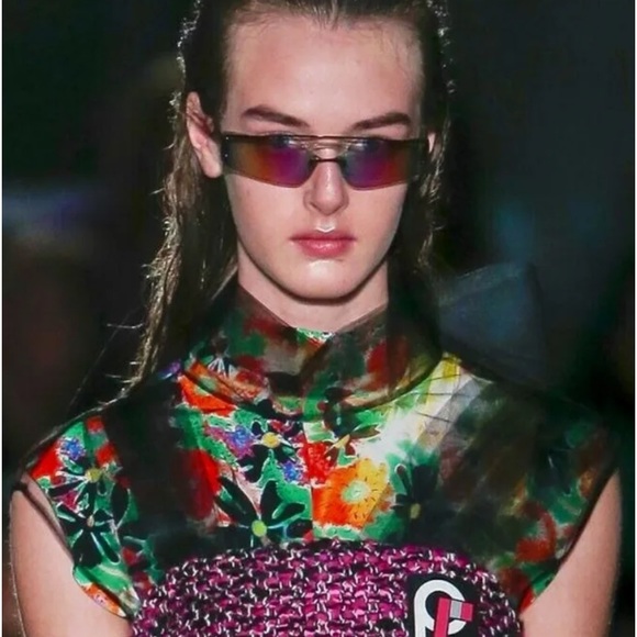 $390 Prada Rectangular Shield Sunglasses Blue Mirror Black Frame Lightweight NIB - Picture 4 of 16